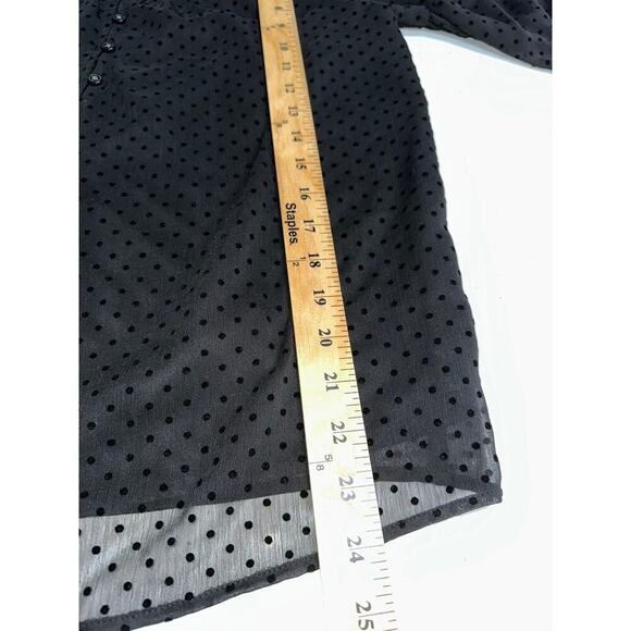 Loft Women’s Blouse Black Sheer Textured Ruffle collar lines XS
Party night out - Picture 10 of 12